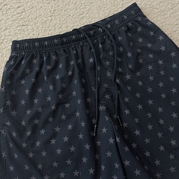 Chubbies Mens The Danger Zones 5.5” Shorts Black Stars Size Small - Picture 2 of 8
